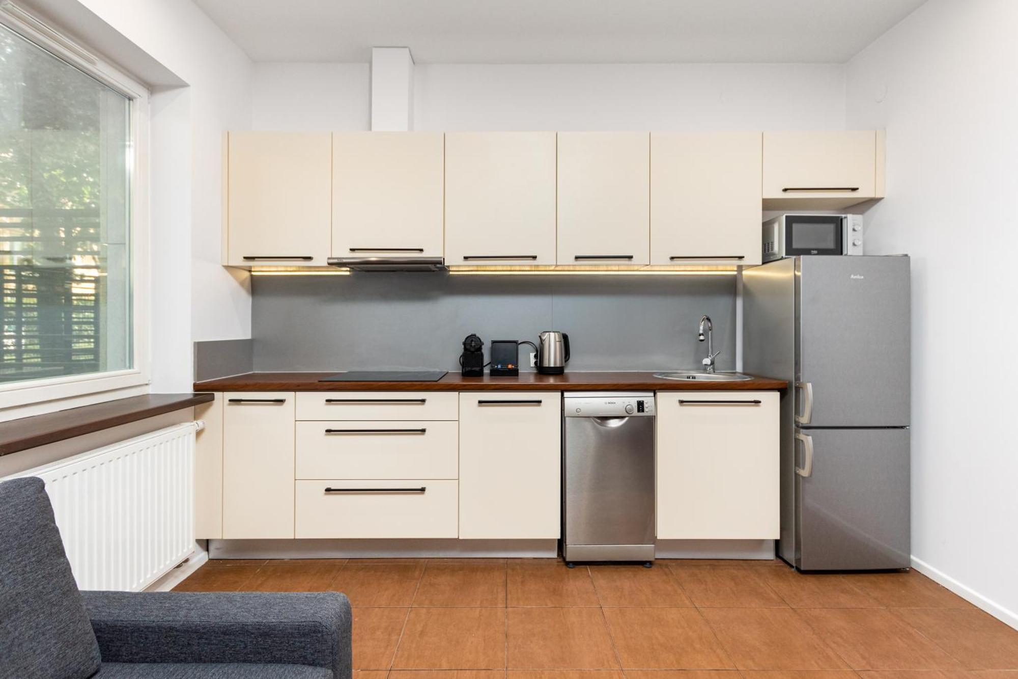 Apartamenty Piekna 28A By Your Freedom วอร์ซอ ภายนอก รูปภาพ