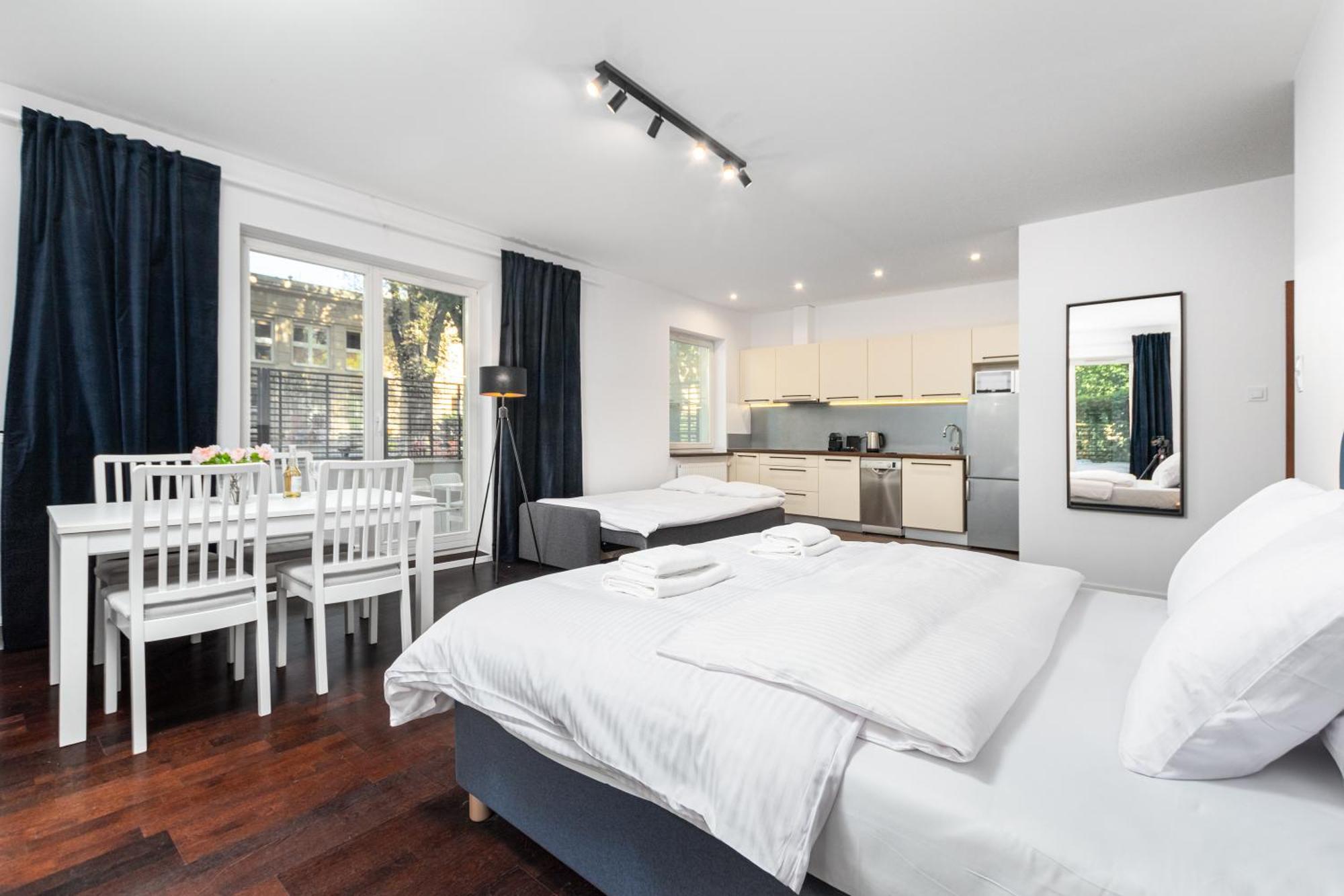 Apartamenty Piekna 28A By Your Freedom วอร์ซอ ภายนอก รูปภาพ