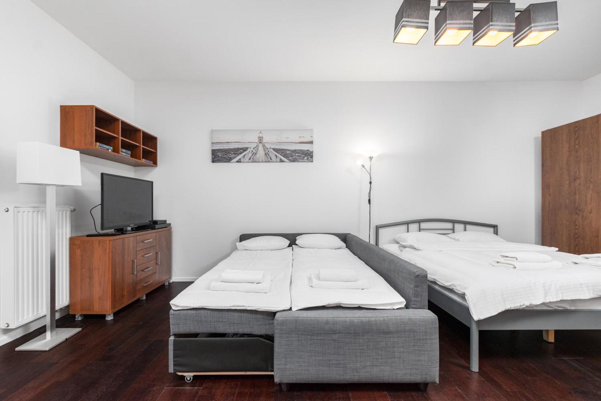 Apartamenty Piekna 28A By Your Freedom วอร์ซอ ภายนอก รูปภาพ