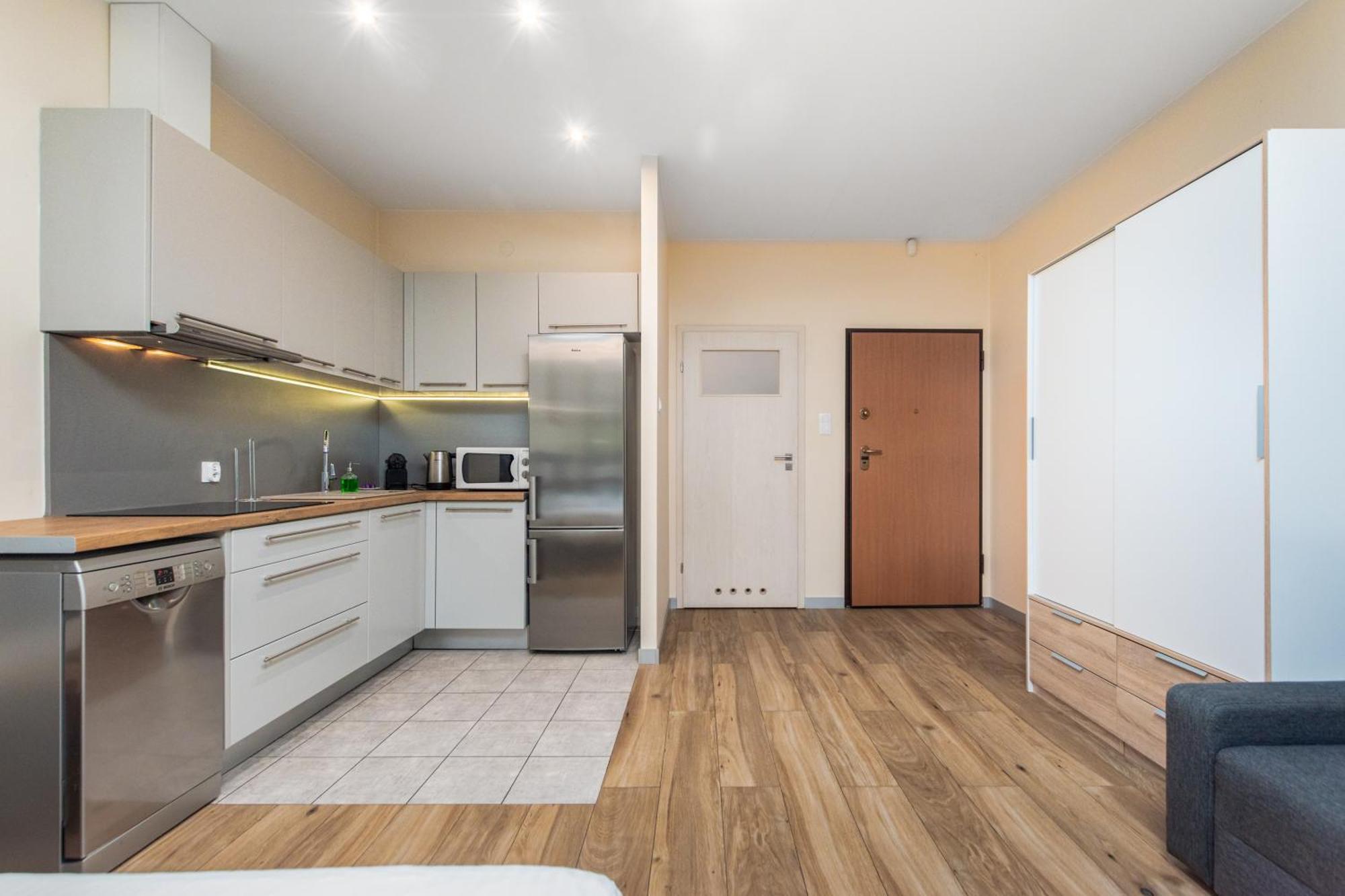Apartamenty Piekna 28A By Your Freedom วอร์ซอ ภายนอก รูปภาพ