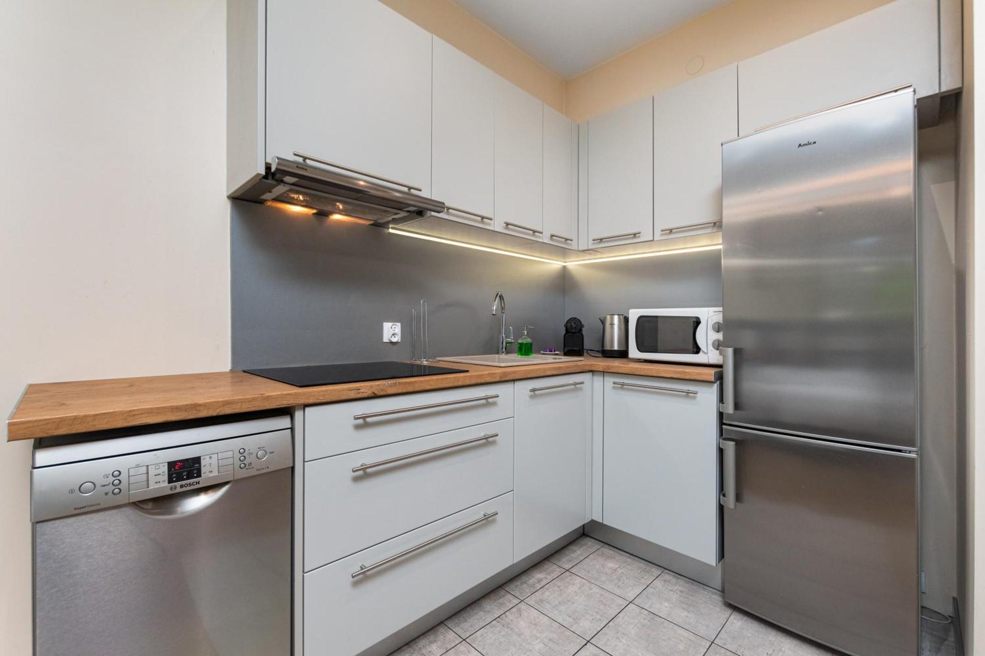Apartamenty Piekna 28A By Your Freedom วอร์ซอ ภายนอก รูปภาพ