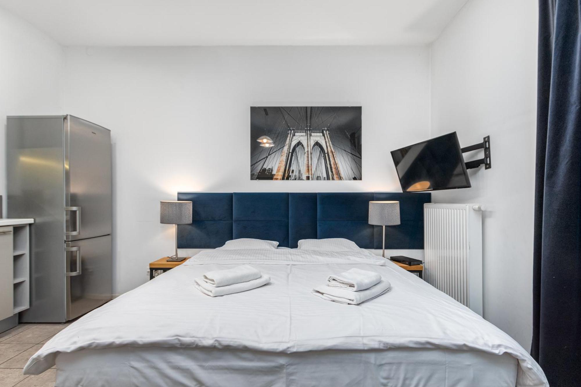 Apartamenty Piekna 28A By Your Freedom วอร์ซอ ภายนอก รูปภาพ